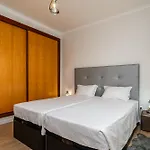 بيت للعطل Casa Agrela By Rent2u, Lda Swimming Pool & Jacuzzi كالهيتا