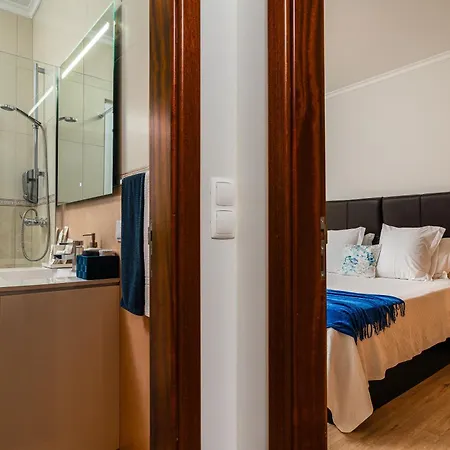 Casa Agrela By Rent2u, Lda Swimming Pool & Jacuzzi 칼례타