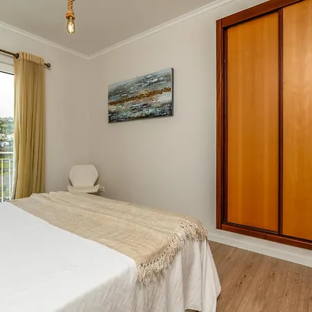 Casa Agrela By Rent2u, Lda Swimming Pool & Jacuzzi * Кальета