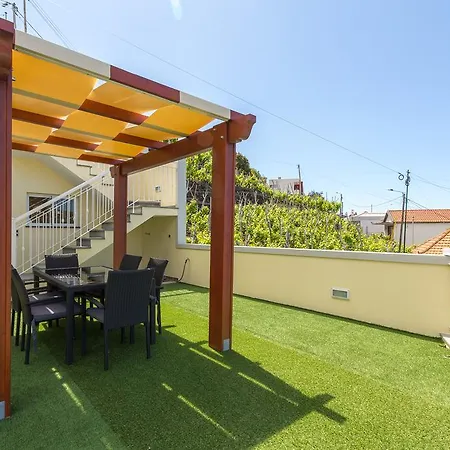 Casa Agrela By Rent2u, Lda Holiday home *